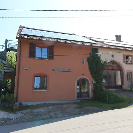 Nyaraló Ecogite Saint-prayel A Moyenmoutier, De Groupe Avec Piscine, Sauna, Jeux *